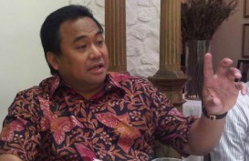 KABINET KERJA: Hari Pertama Rachmat Gobel Canggung dan Salah Melulu